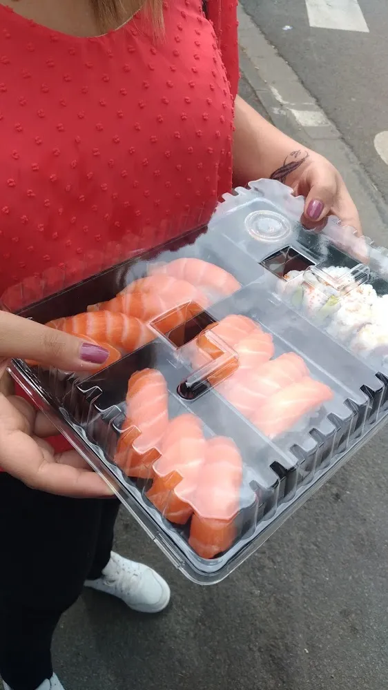 Sushi Saumon